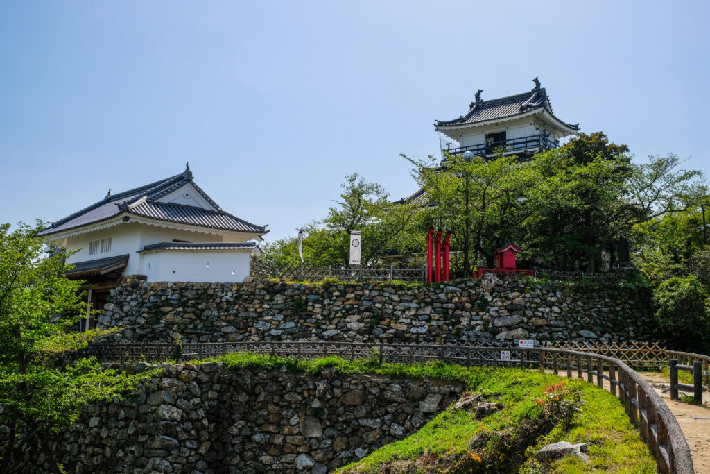 A view of the castle grounds at Hamamatsu Castle.